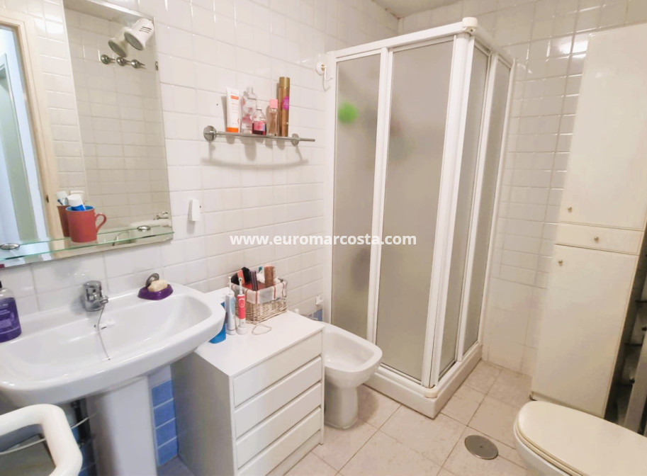 Objekte zum Wiederverkauf - Wohnung - Torrevieja - TORREVIEJA
