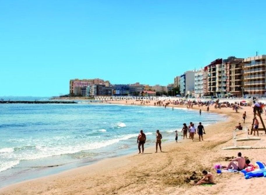 Objekte zum Wiederverkauf - Wohnung - Torrevieja - TORREVIEJA