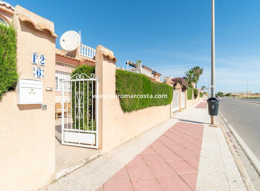 Sale - Semi - Orihuela Costa