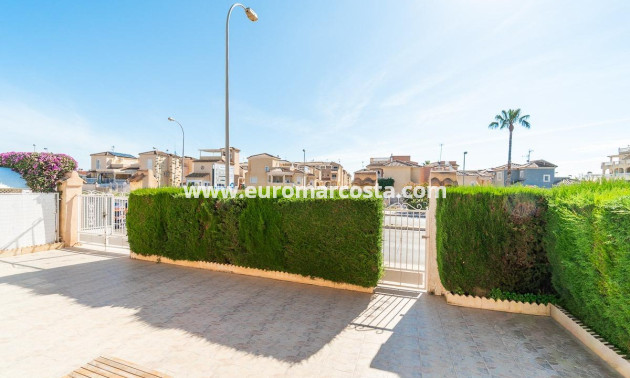 Sale - Semi - Orihuela Costa