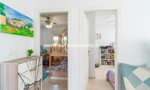 Sale - Semi - Orihuela Costa