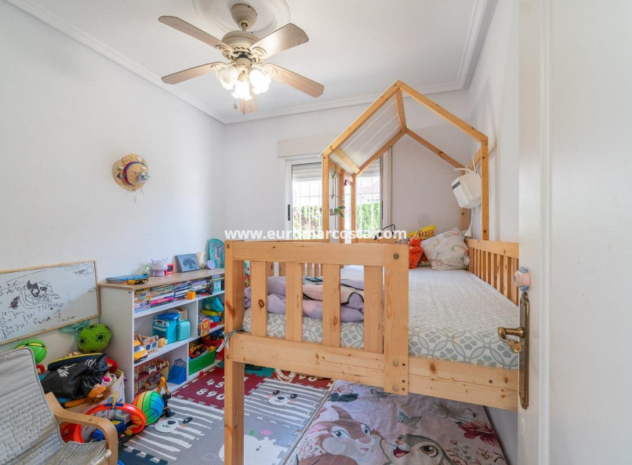 Sale - Semi - Orihuela Costa