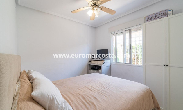 Sale - Semi - Orihuela Costa