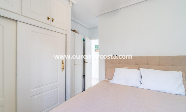 Sale - Semi - Orihuela Costa