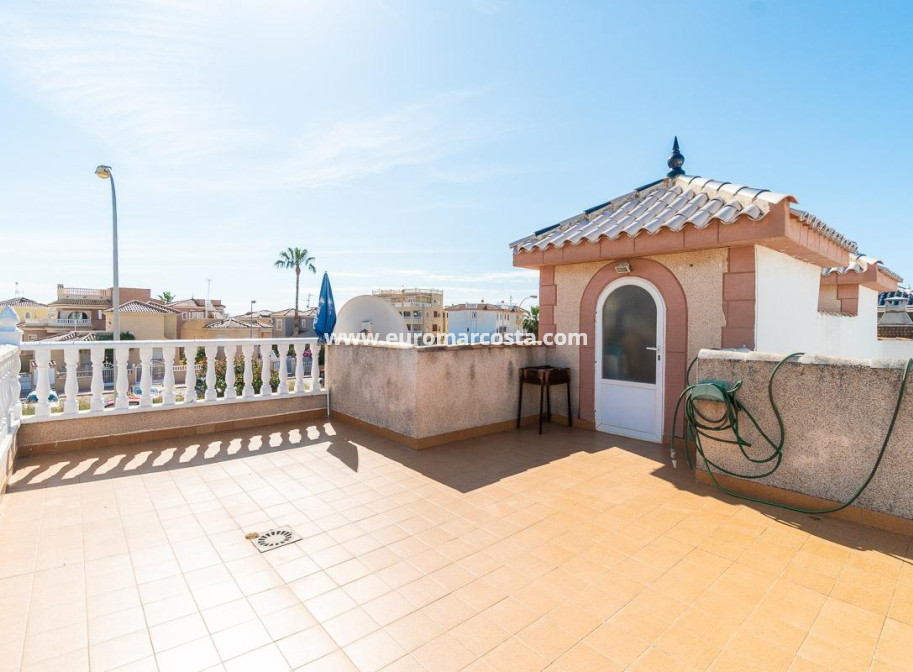 Sale - Semi - Orihuela Costa