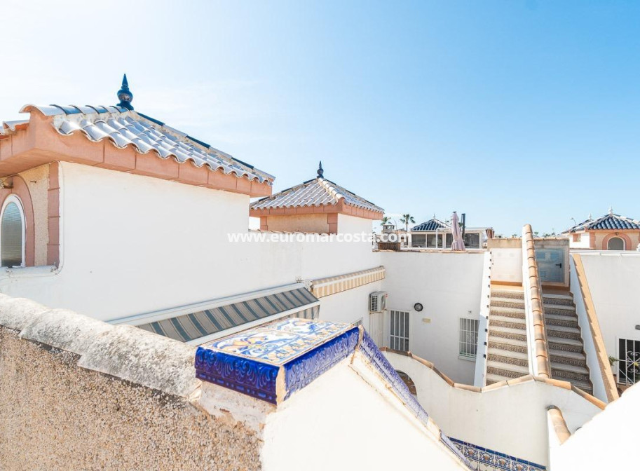 Sale - Semi - Orihuela Costa