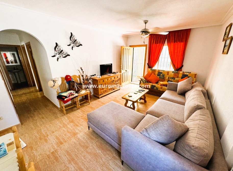 Sale - Villa - Guardamar del Segura