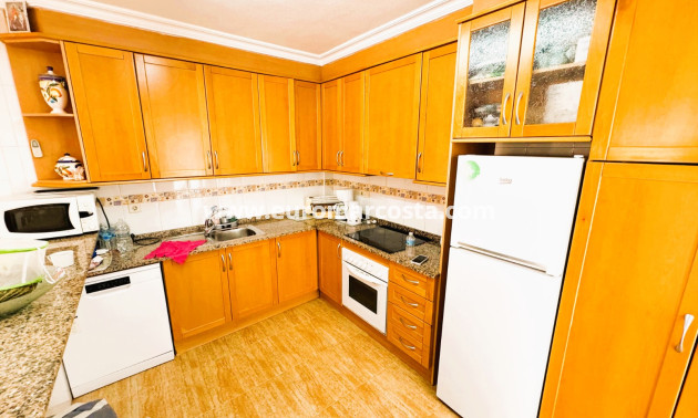 Sale - Villa - Guardamar del Segura