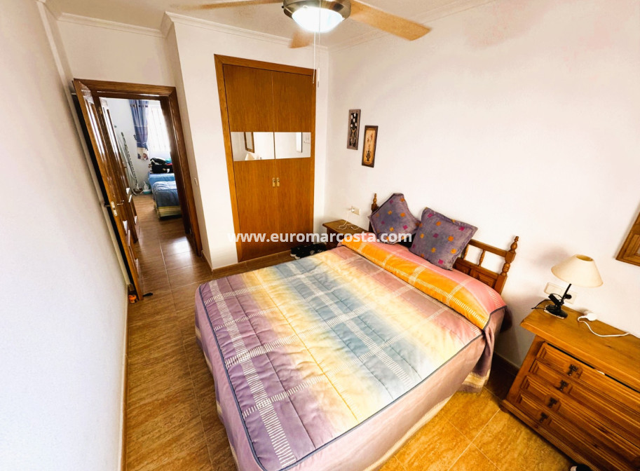 Sale - Villa - Guardamar del Segura