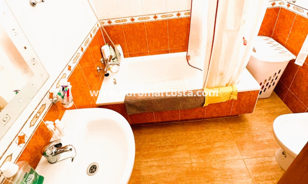 Sale - Villa - Guardamar del Segura