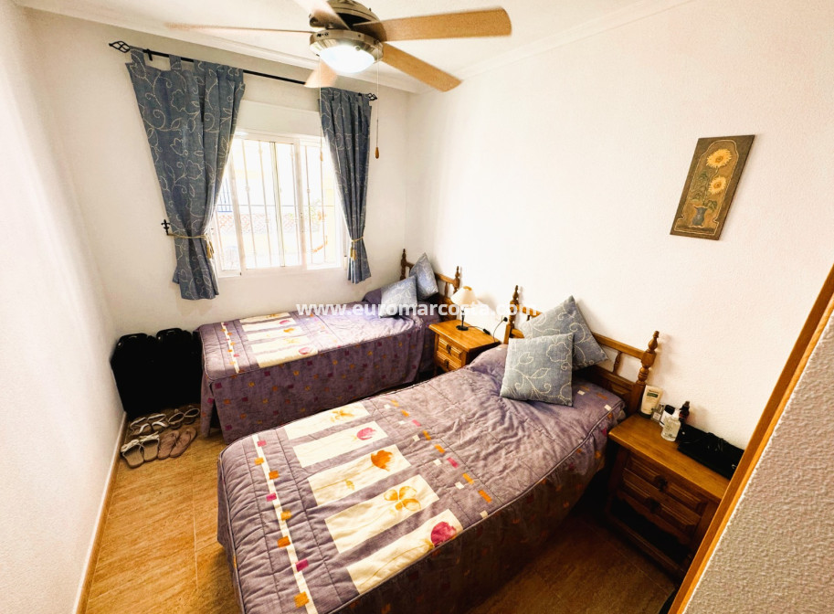Sale - Villa - Guardamar del Segura