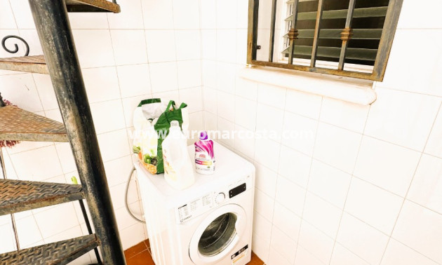 Sale - Villa - Guardamar del Segura