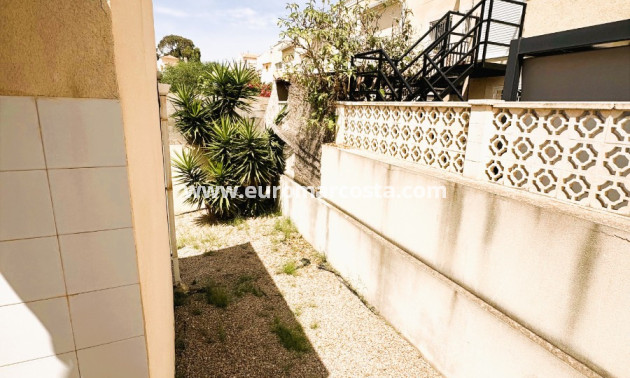 Sale - Villa - Guardamar del Segura