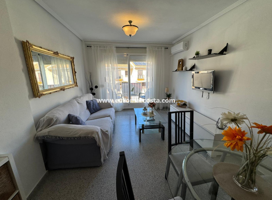 Venta - Apartamento / piso - San Miguel de Salinas