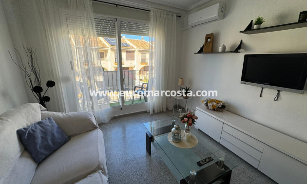 Venta - Apartamento / piso - San Miguel de Salinas