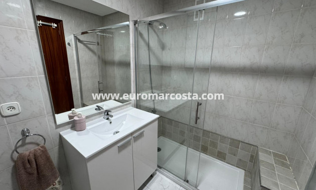 Venta - Apartamento / piso - San Miguel de Salinas