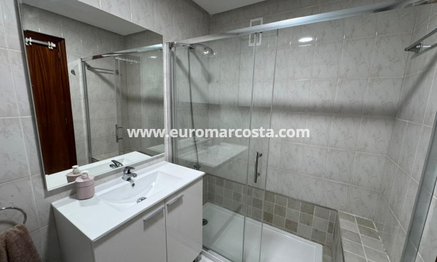Venta - Apartamento / piso - San Miguel de Salinas