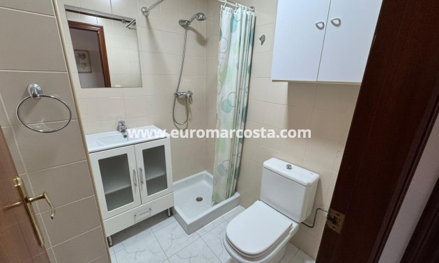 Venta - Apartamento / piso - San Miguel de Salinas