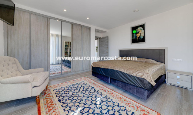 Objekte zum Wiederverkauf - Villa freitstehend - Torrevieja - TORREVIEJA