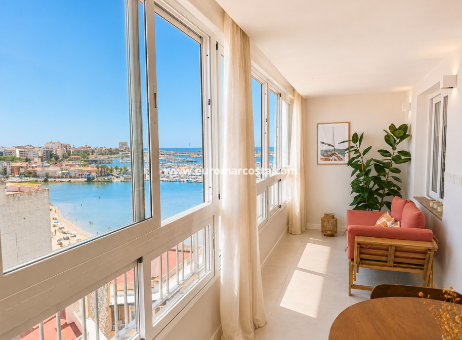 Objekte zum Wiederverkauf - Wohnung - Torrevieja - TORREVIEJA