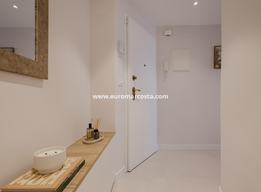 Objekte zum Wiederverkauf - Wohnung - Torrevieja - TORREVIEJA