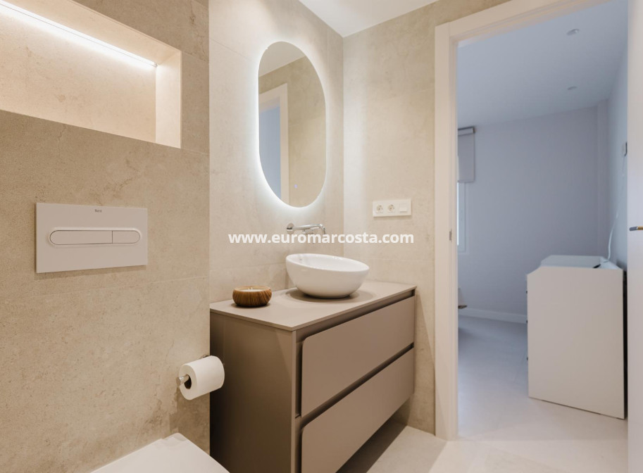Objekte zum Wiederverkauf - Wohnung - Torrevieja - TORREVIEJA