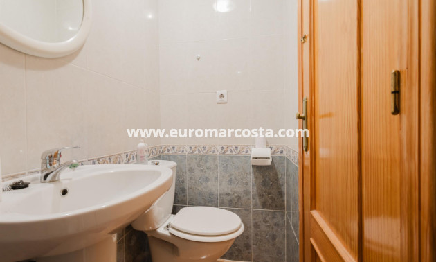 Sale - Apartment / flat - Torrevieja - TORREVIEJA