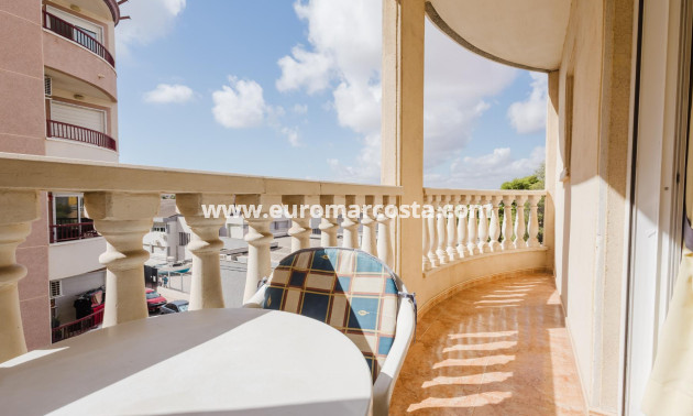 Sale - Apartment / flat - Torrevieja - TORREVIEJA