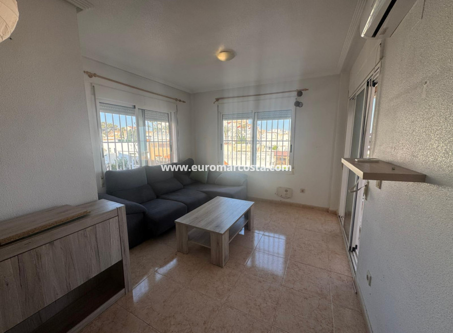 Sale - Apartment / flat - Torrevieja - La Mata