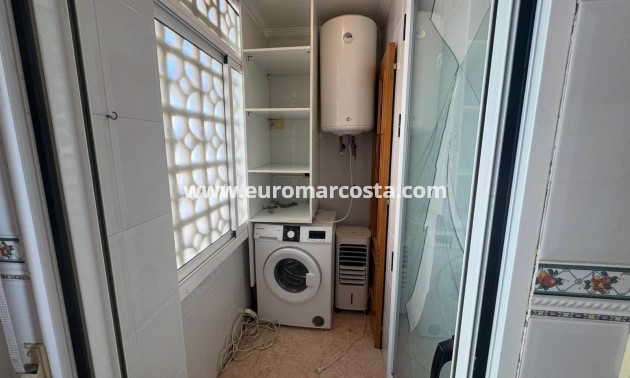 Sale - Apartment / flat - Torrevieja - La Mata