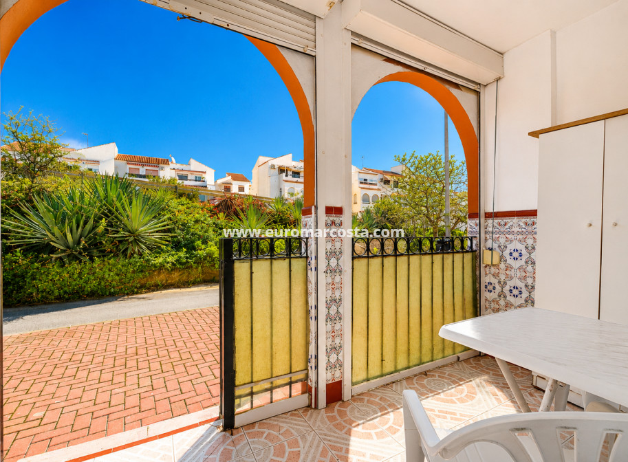 Objekte zum Wiederverkauf - Bungalow - Torrevieja - TORREVIEJA