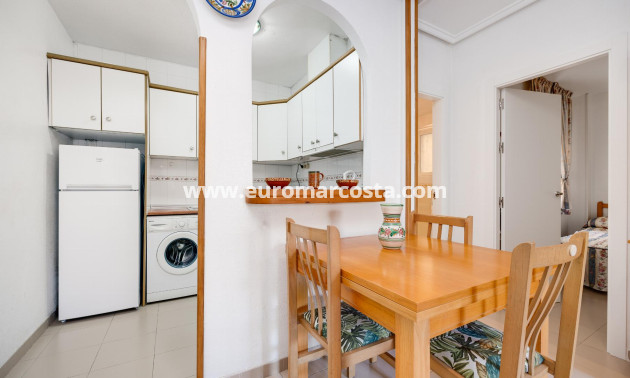 Objekte zum Wiederverkauf - Bungalow - Torrevieja - TORREVIEJA