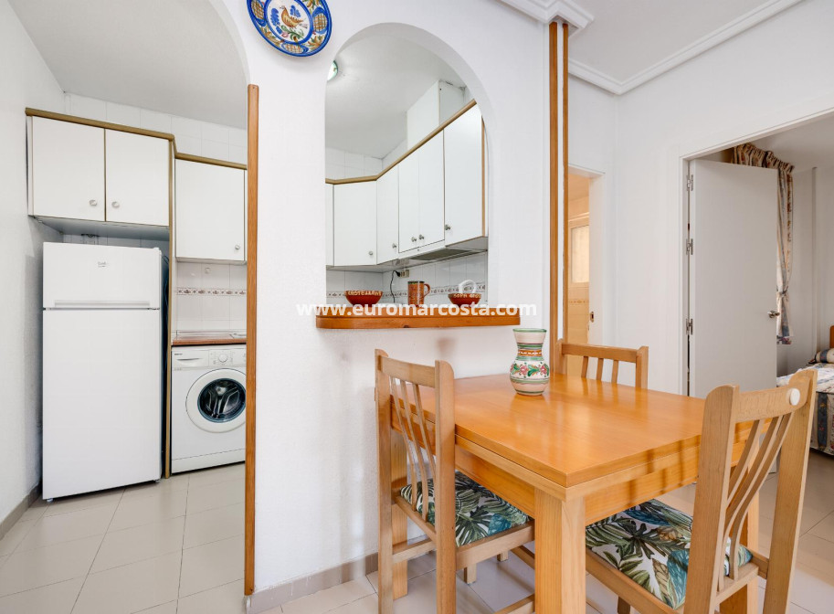 Objekte zum Wiederverkauf - Bungalow - Torrevieja - TORREVIEJA