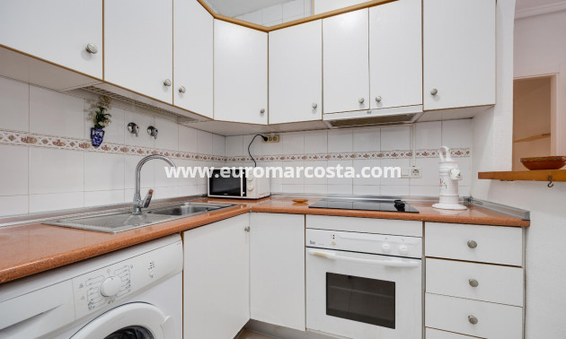 Objekte zum Wiederverkauf - Bungalow - Torrevieja - TORREVIEJA