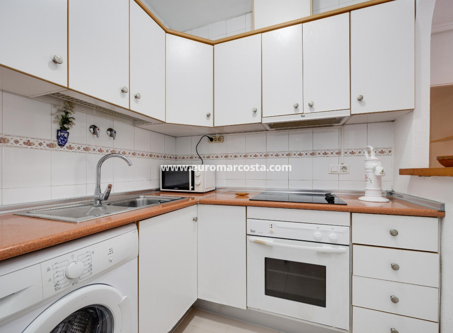 Objekte zum Wiederverkauf - Bungalow - Torrevieja - TORREVIEJA