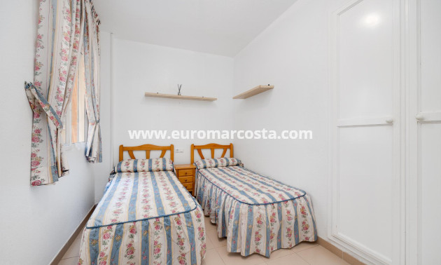 Objekte zum Wiederverkauf - Bungalow - Torrevieja - TORREVIEJA