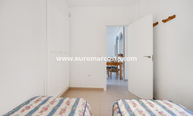Objekte zum Wiederverkauf - Bungalow - Torrevieja - TORREVIEJA