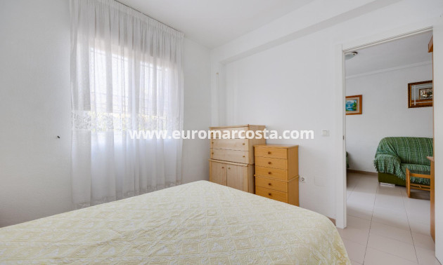 Objekte zum Wiederverkauf - Bungalow - Torrevieja - TORREVIEJA