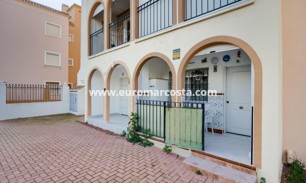 Objekte zum Wiederverkauf - Bungalow - Torrevieja - TORREVIEJA