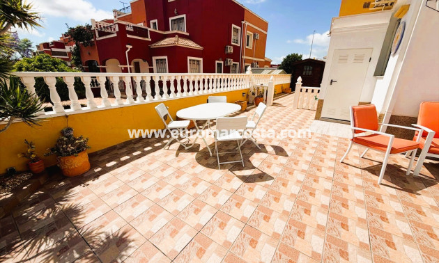 Sale - Bungalow Planta Baja - Los Montesinos
