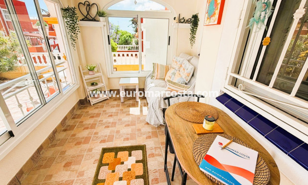 Sale - Bungalow Planta Baja - Los Montesinos