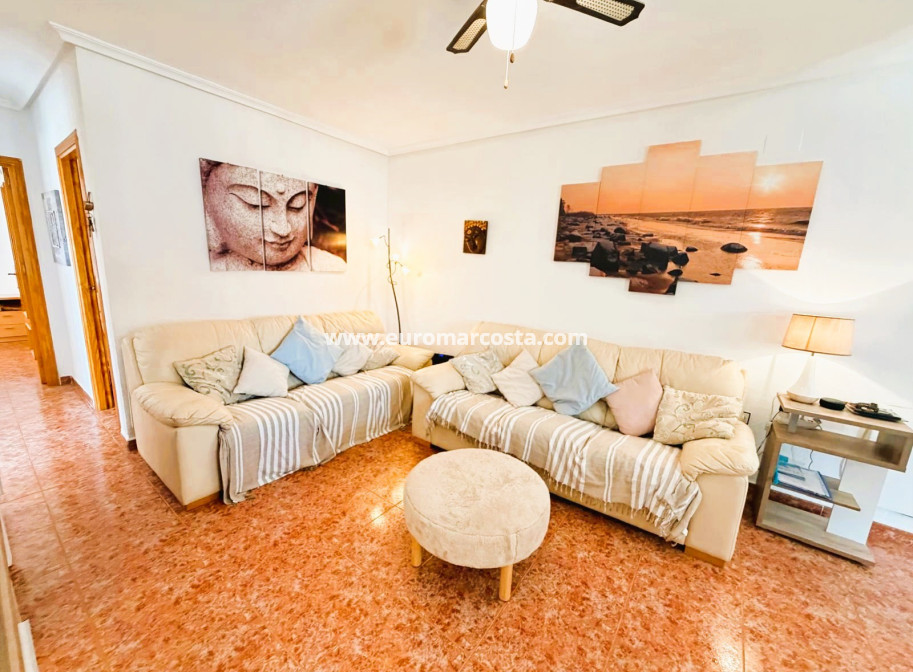Sale - Bungalow Planta Baja - Los Montesinos