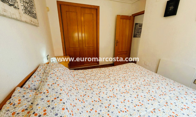 Sale - Bungalow Planta Baja - Los Montesinos