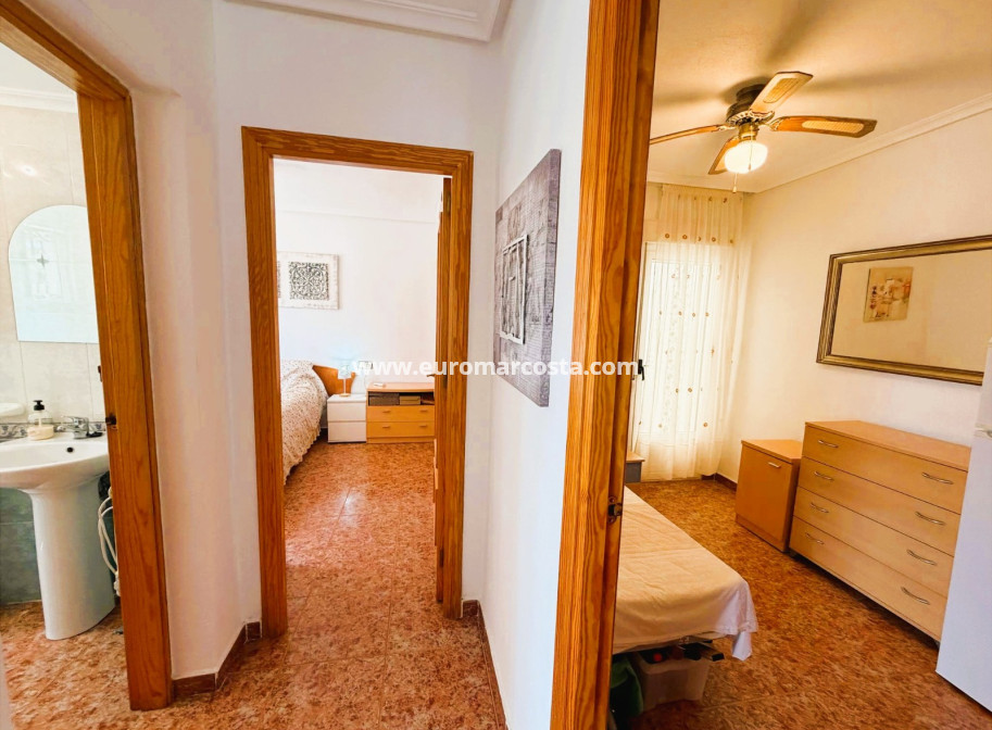 Sale - Bungalow Planta Baja - Los Montesinos