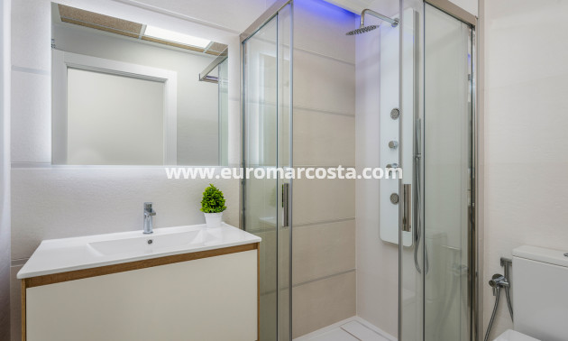 Nueva construcción  - high-bungalow - Torrevieja - TORREVIEJA