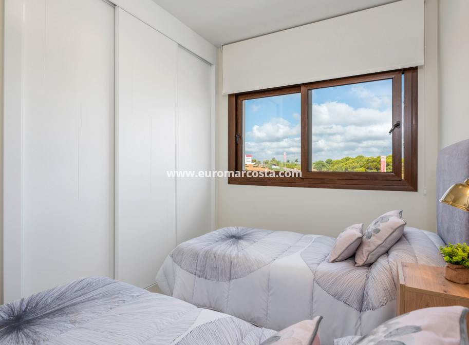 Nueva construcción  - high-bungalow - Torrevieja - TORREVIEJA