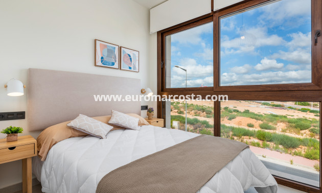 Nueva construcción  - high-bungalow - Torrevieja - TORREVIEJA