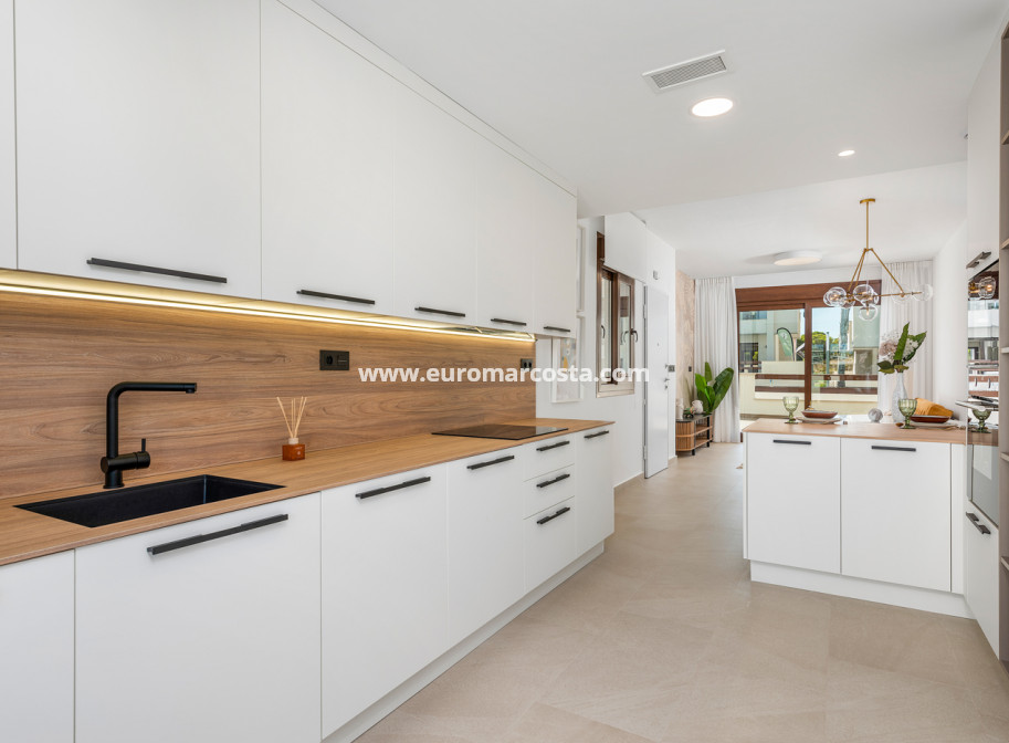 Nueva construcción  - high-bungalow - Torrevieja - TORREVIEJA