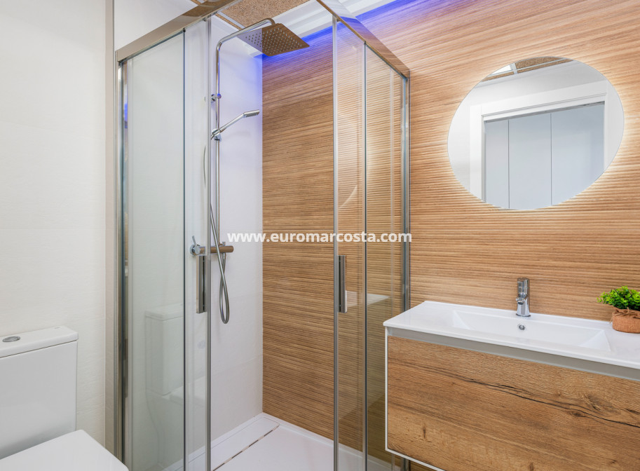 Nueva construcción  - high-bungalow - Torrevieja - TORREVIEJA