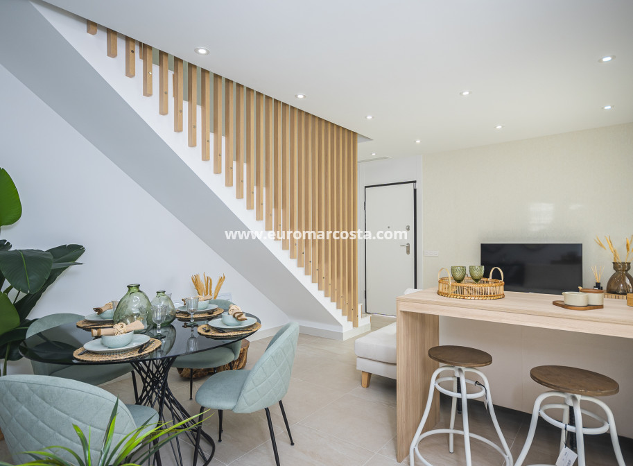 Nueva construcción  - terraced - Torrevieja - TORREVIEJA
